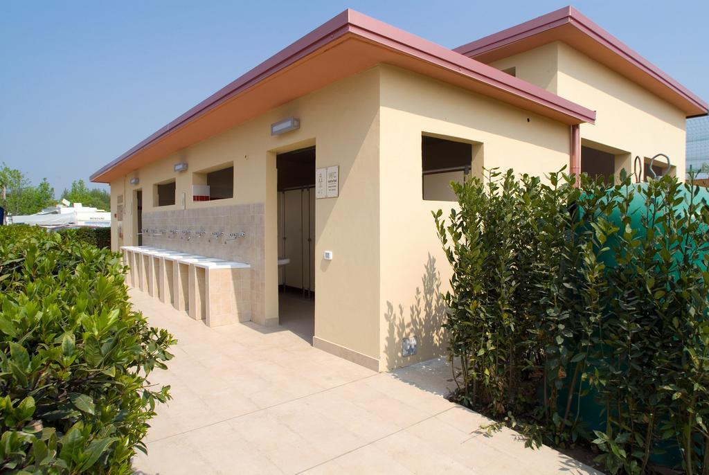 Butterfly Camping Village Πεσκιέρα ντελ Γκάρντα Εξωτερικό φωτογραφία