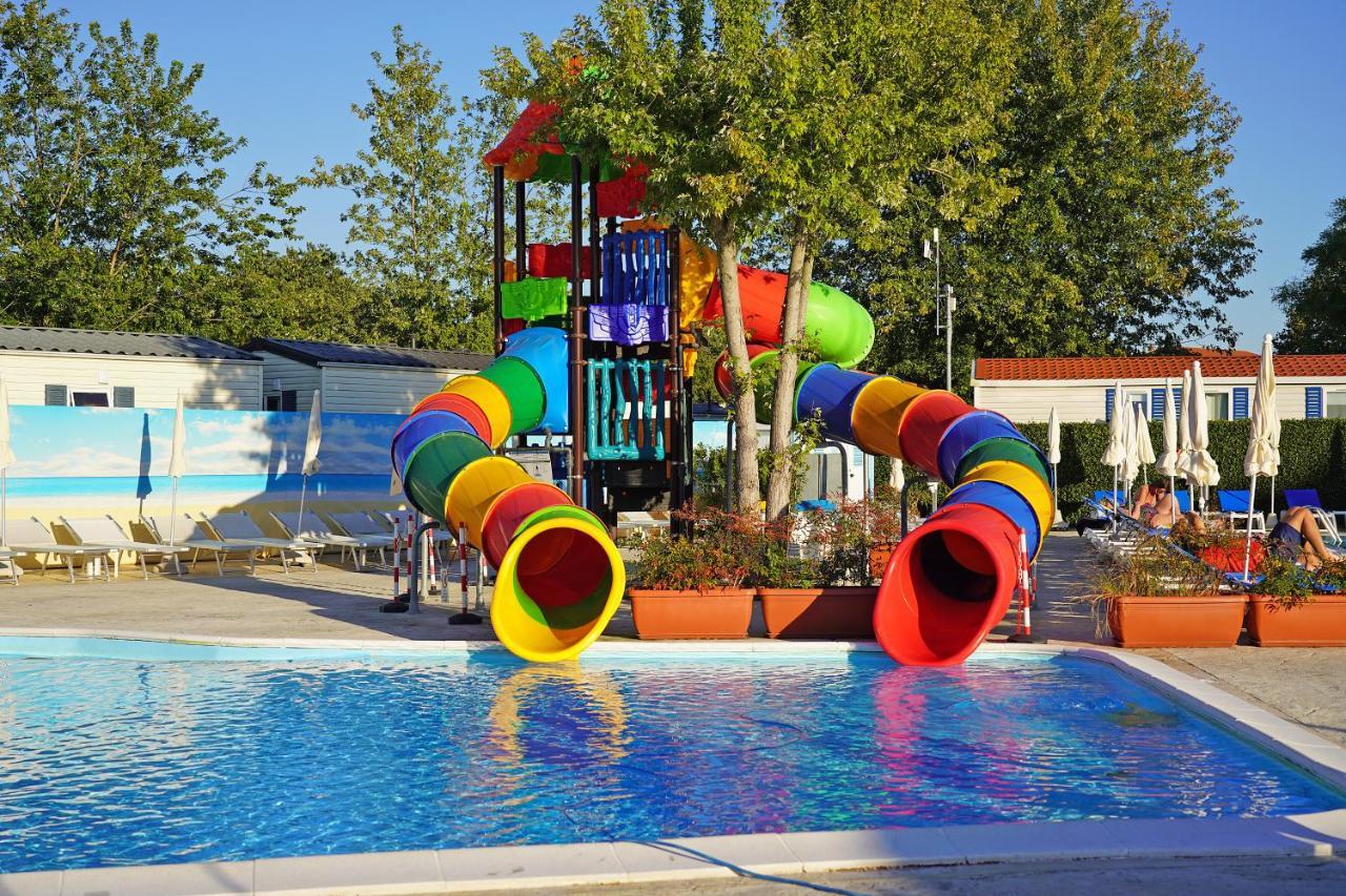 Butterfly Camping Village Πεσκιέρα ντελ Γκάρντα Εξωτερικό φωτογραφία